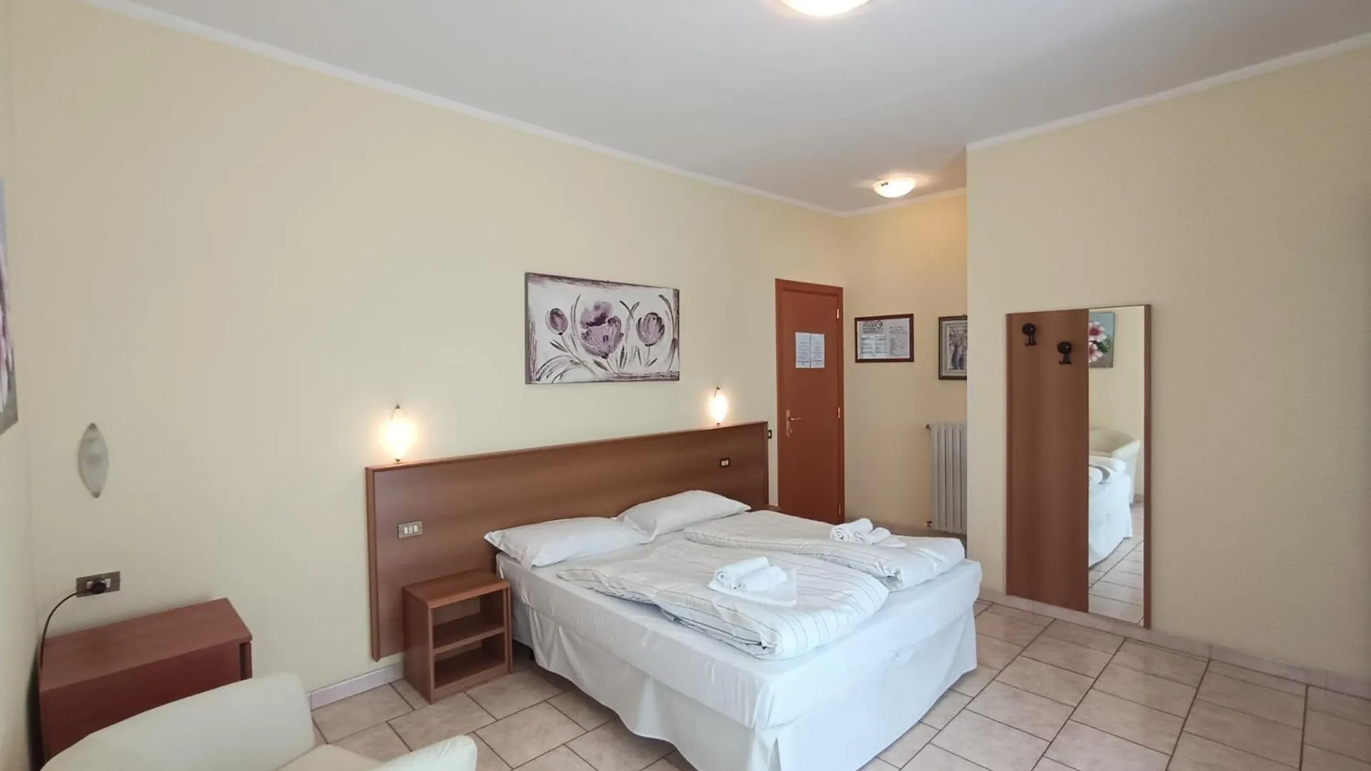 Hotel Bb Villa Orchidea Stresa Frühstückspension